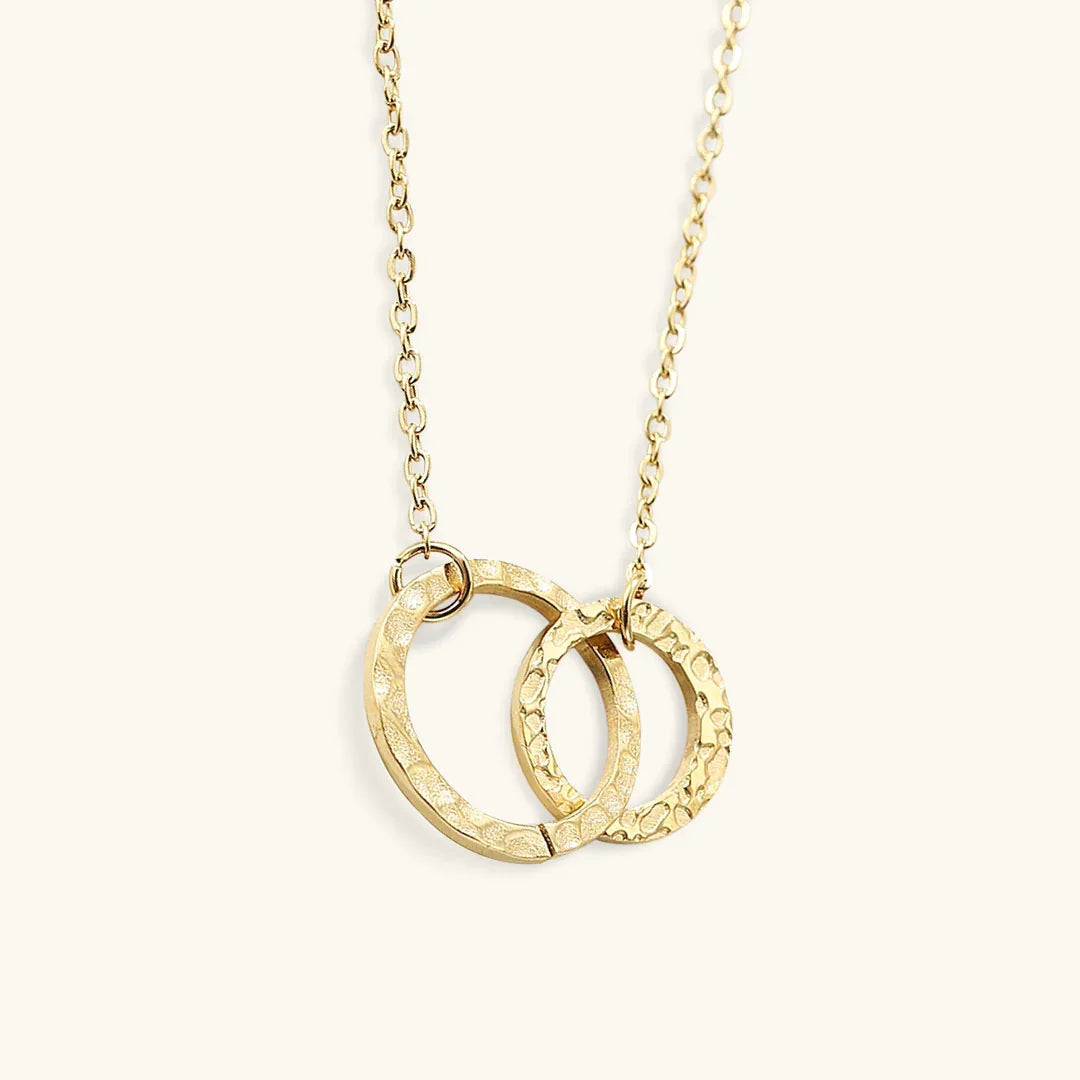 Isabelle – Collier Hoop in Gold Elegant