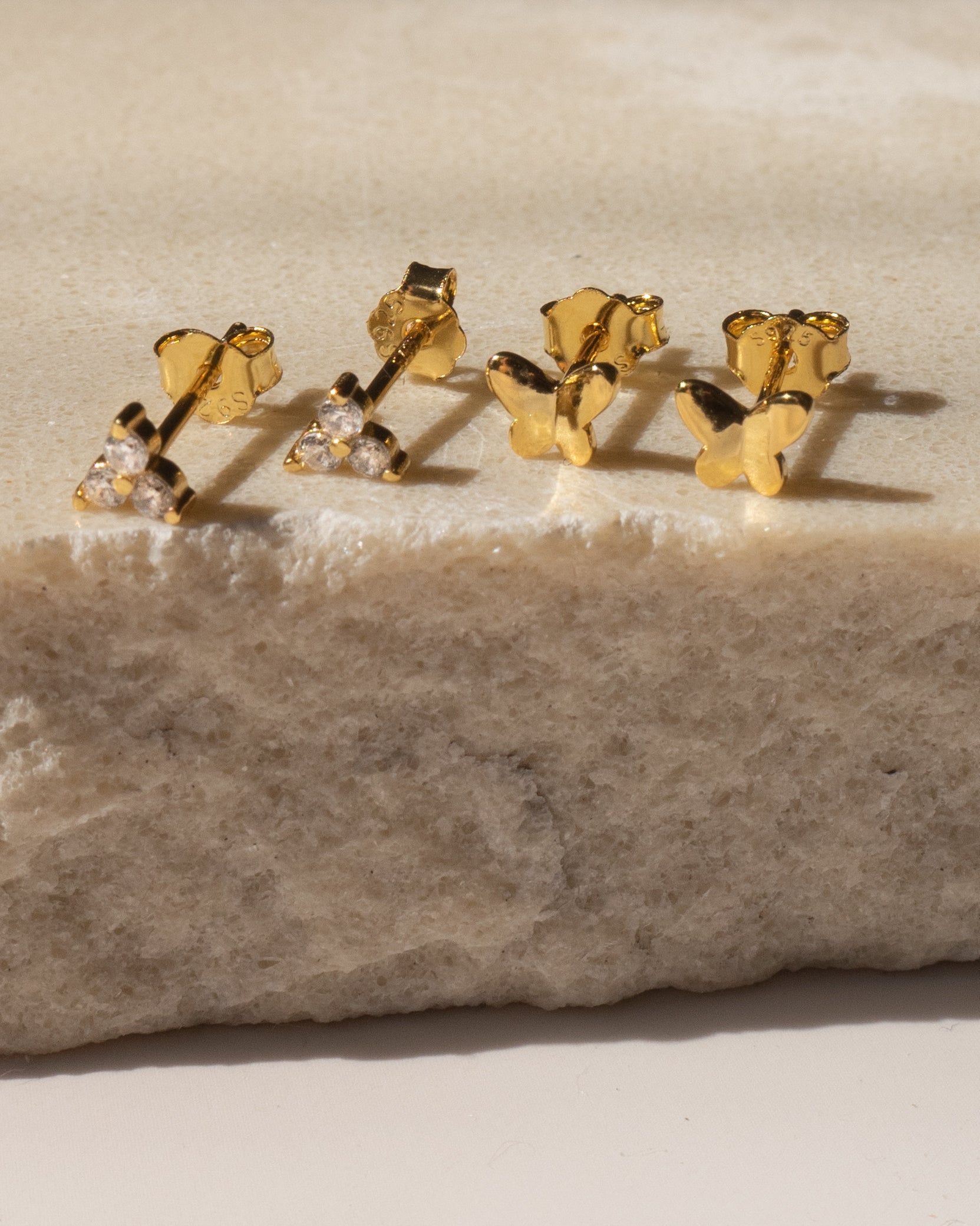 Gold Drei Kristall Blumen Ohrstecker