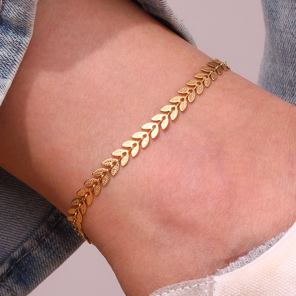 Sisi – Knöchelarmband Goldene Blätter