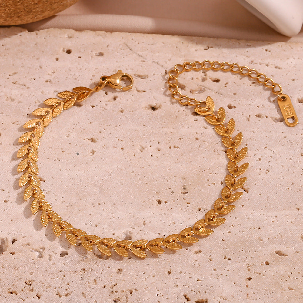 Sisi – Knöchelarmband Goldene Blätter