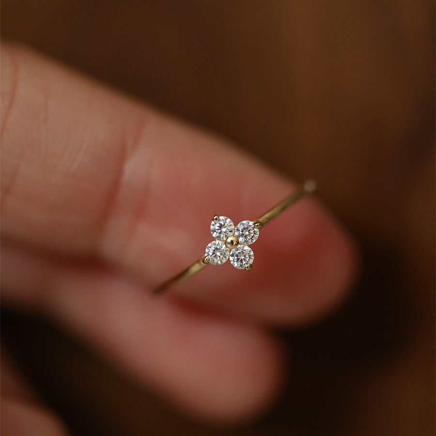 Mia – Ring Kleeblatt Kristall