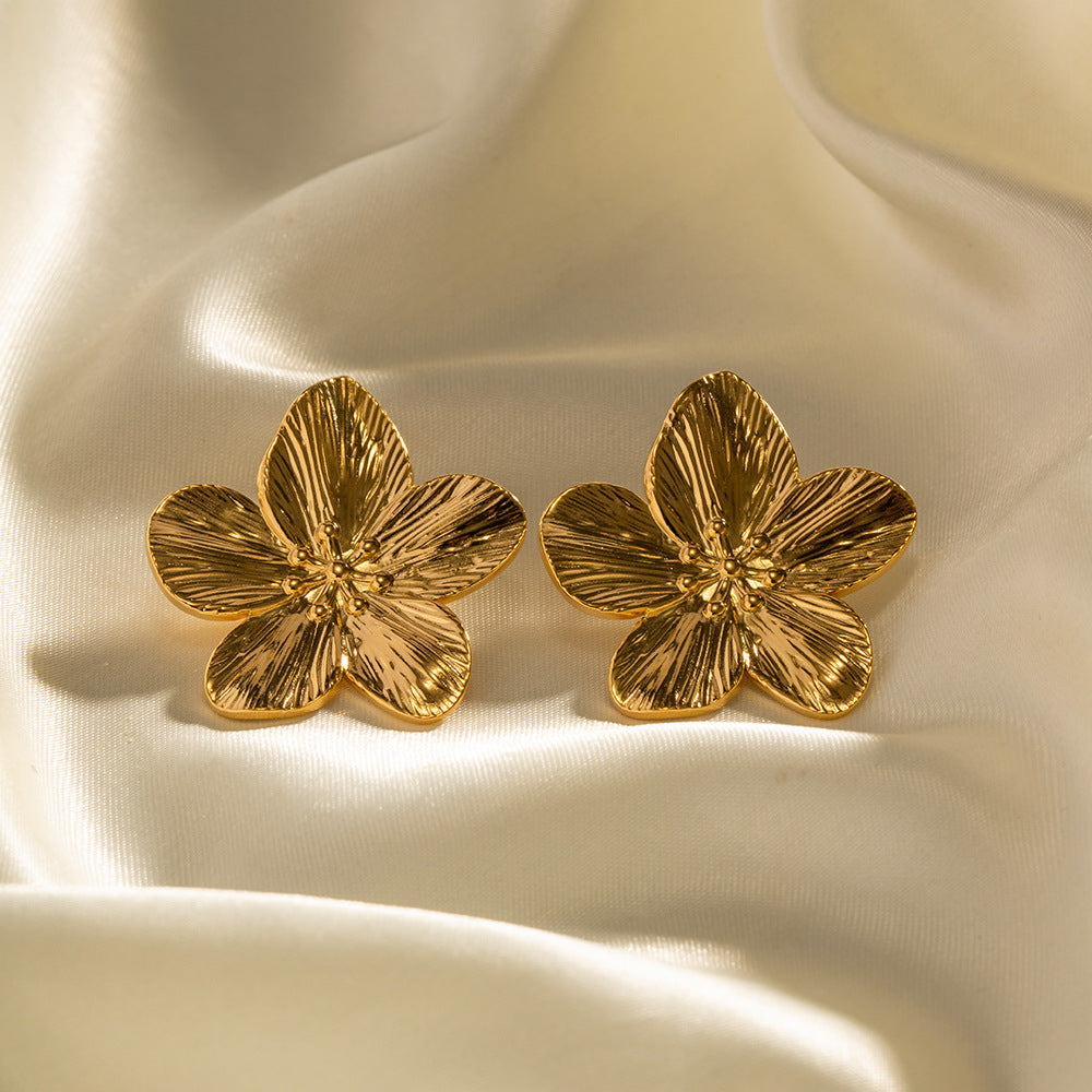 Allysa - Blumen-Ohrringe aus Gold