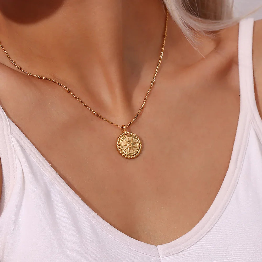 Stacey – Pendentif aus Gold mit Stern