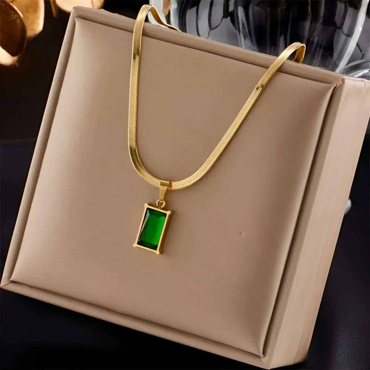 Emmie – Anhänger Emerald und Zirkon