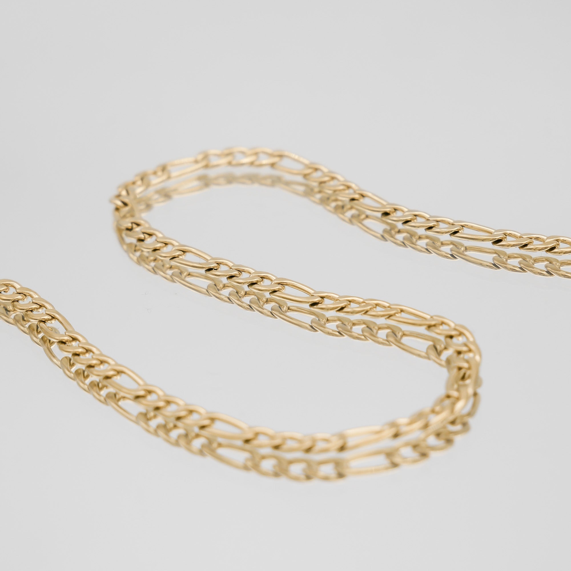 Viy – Elegante vergoldete Halskette