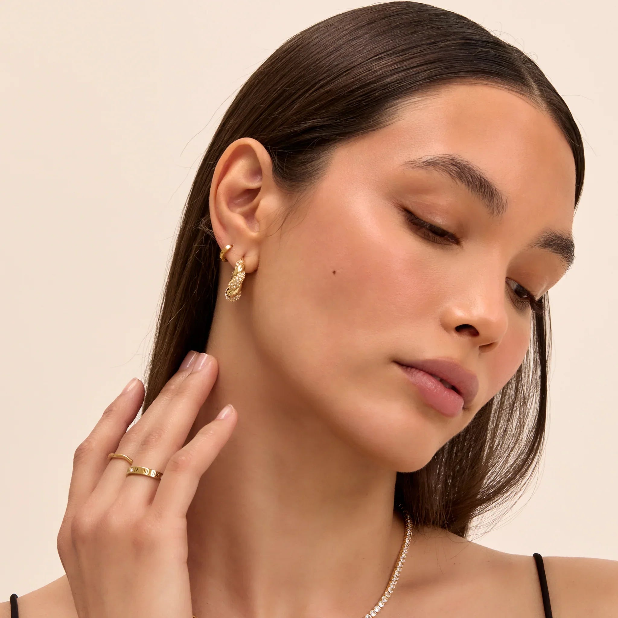 Gia – Gedrehte Ohrringe