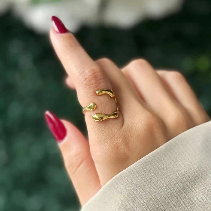 Sanya – Skulpturaler Halbmondring