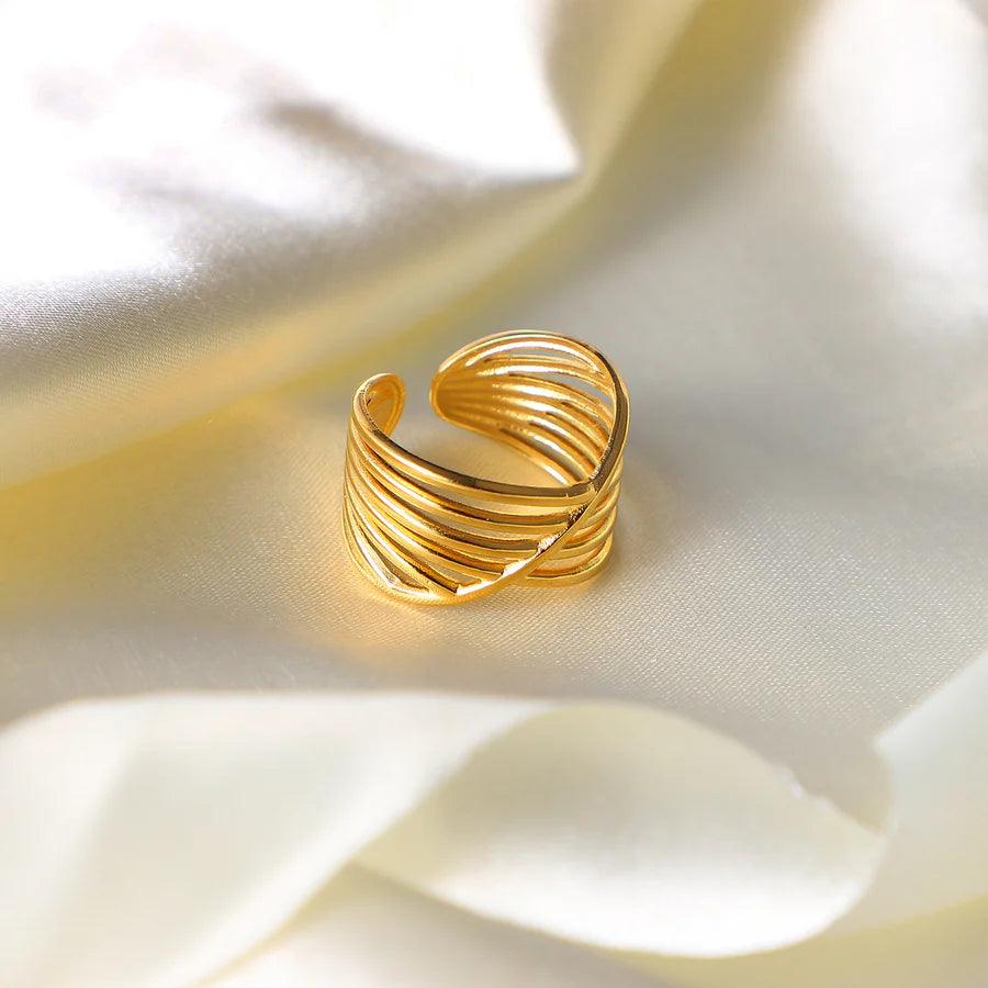 Letvia – Mehrschichtiger Gekreuzter Ring