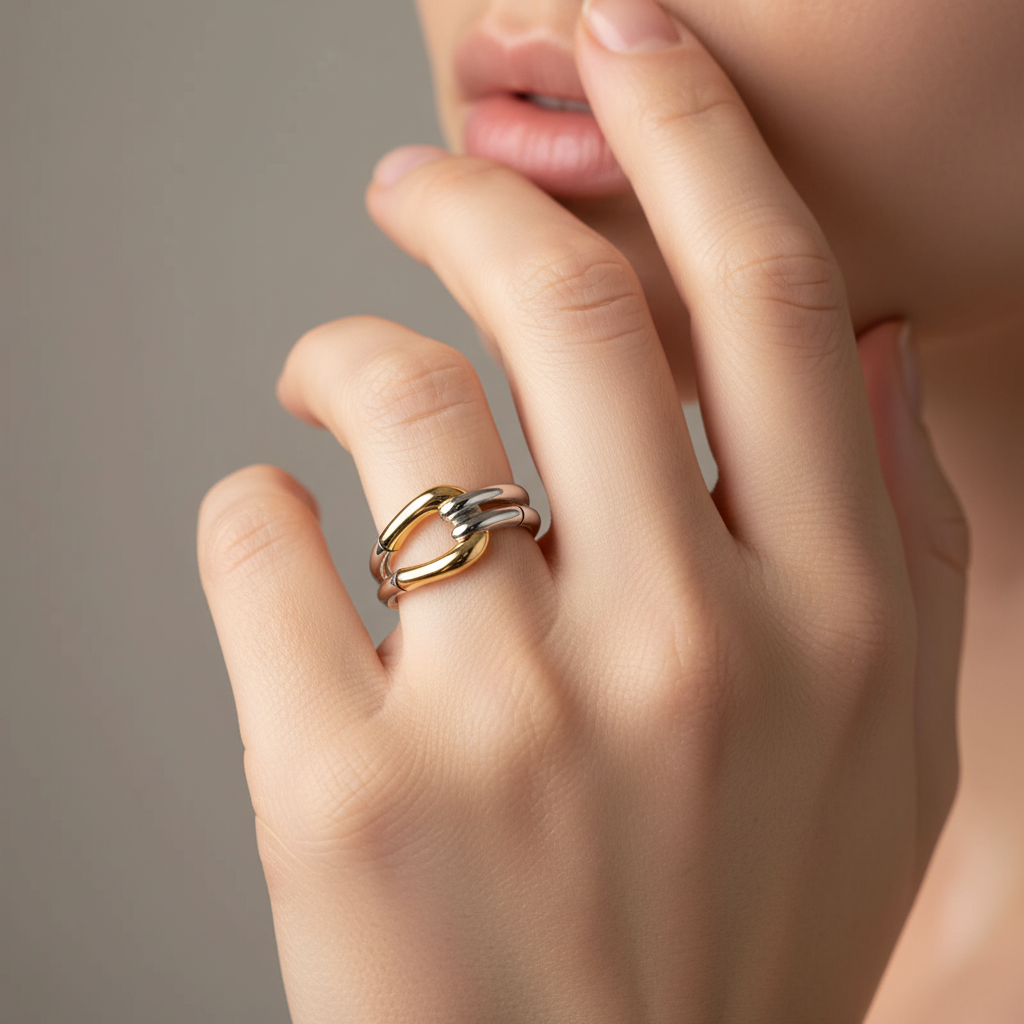 Althéa – Vintage-Ring mit Knoten-Design in Gold und Silber