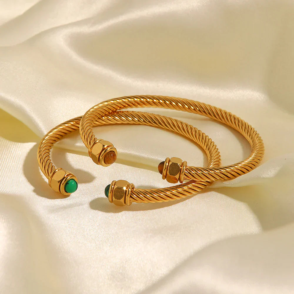 Thea – Elegantes Goldenes Armband