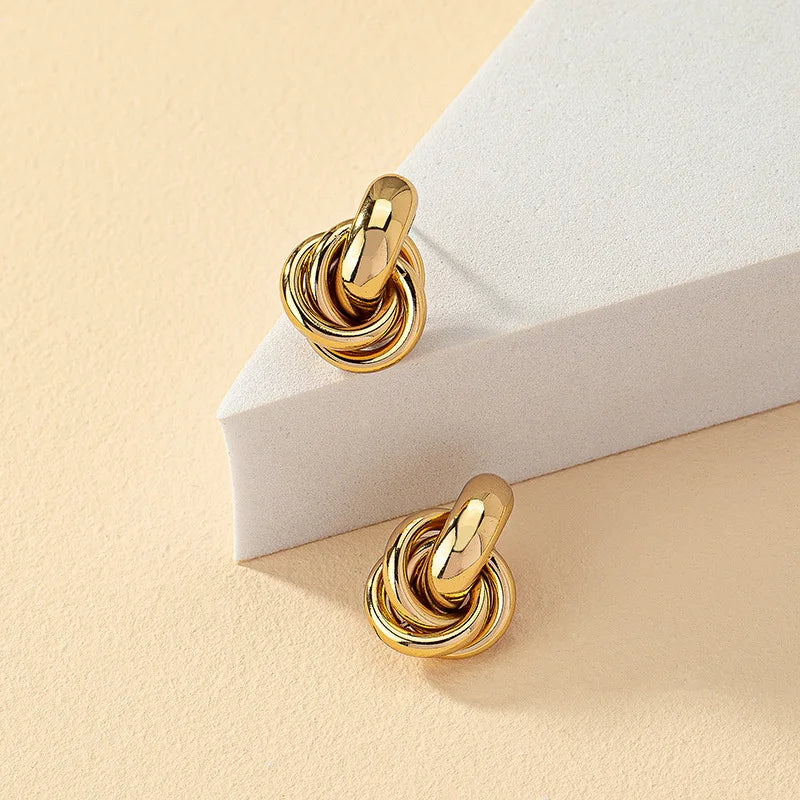 Sofía – Geometrische goldene Kreisohrringe