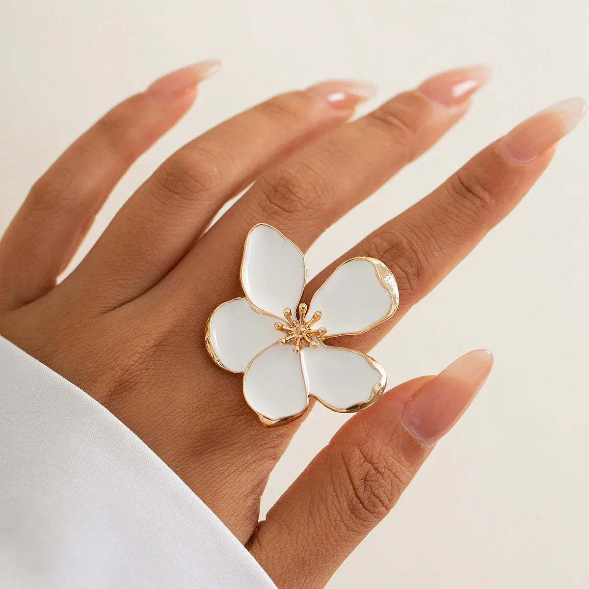 Stacey – Ring Wilde Blume Windsong