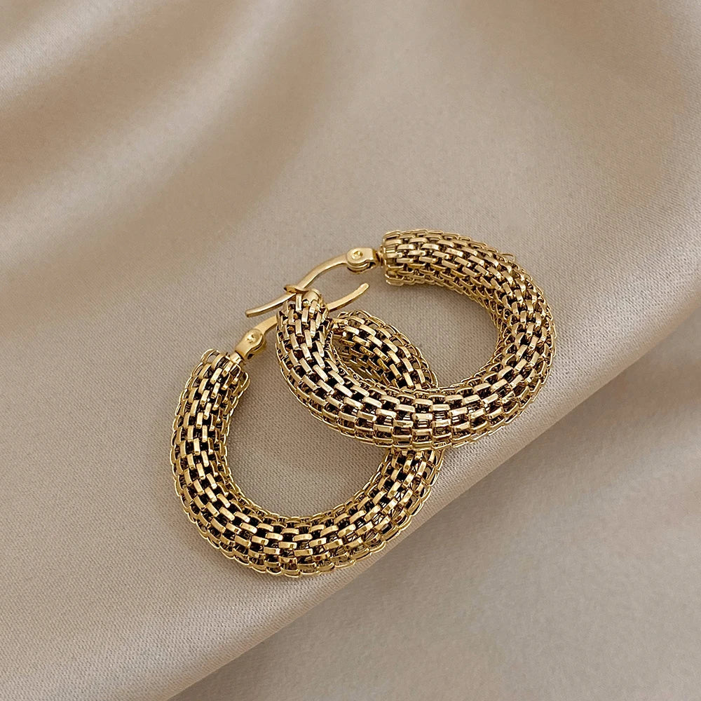 Liora – Kreolen Geflochten Gold