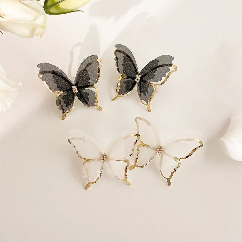 Jean – Schmetterling-Ohrringe aus luftigem Geflecht