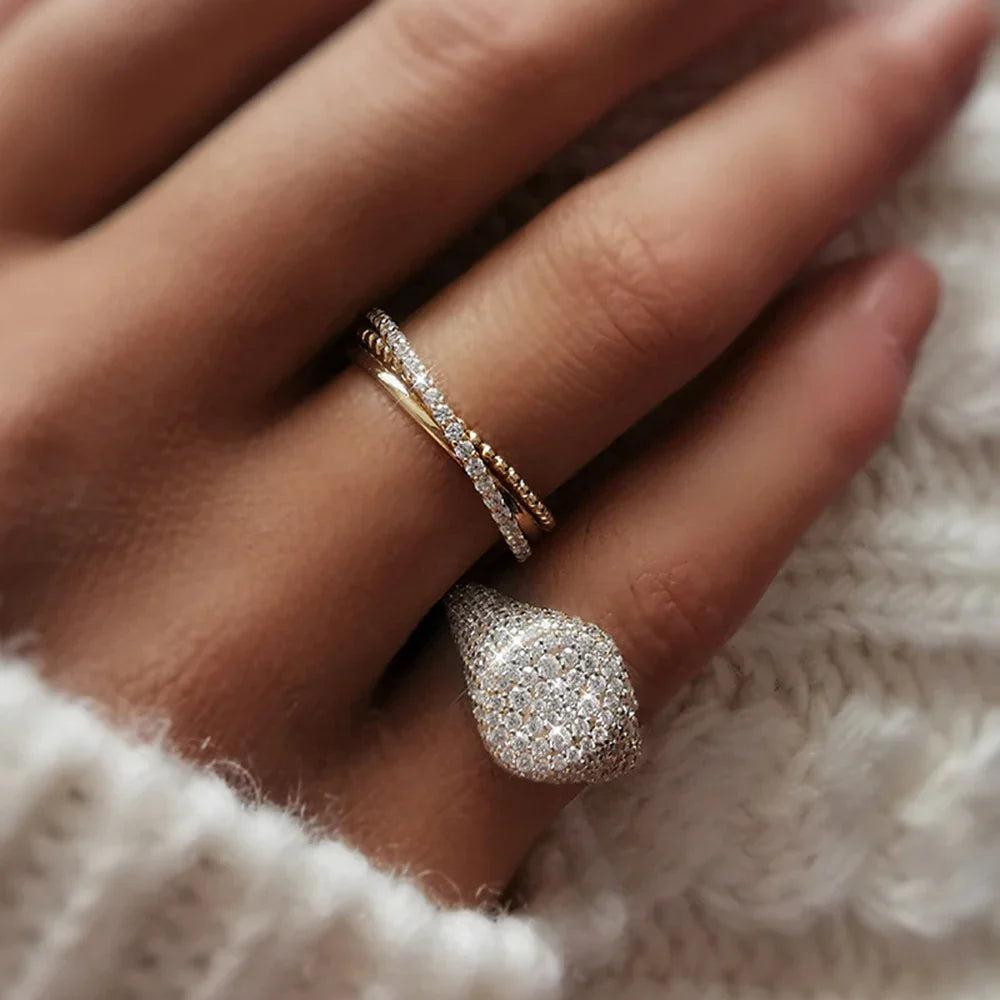 Luna – Dom-Ring aus Moissanit