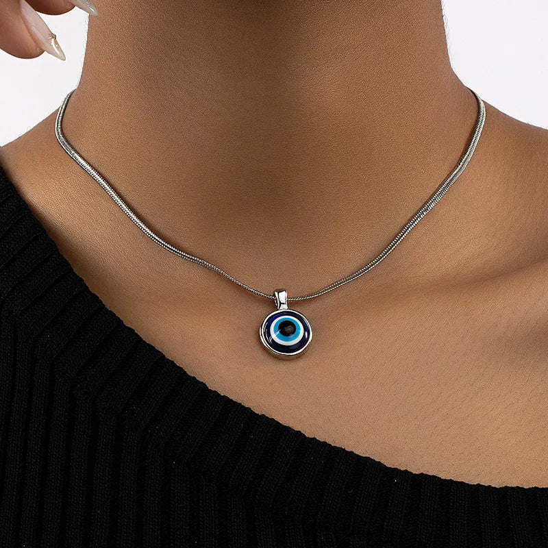 Ava – Kette Diskretes Böses Auge