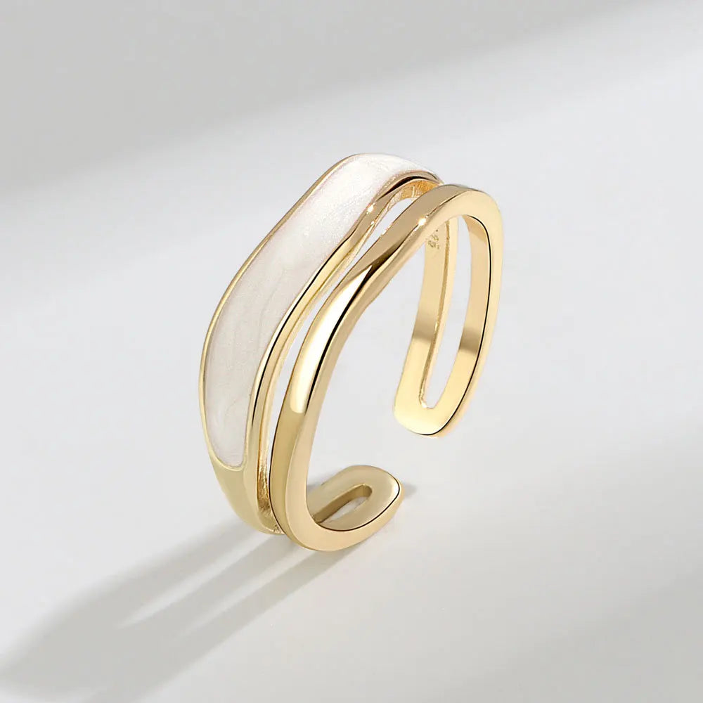 Clara – Fritillaria Ring Email Weiß
