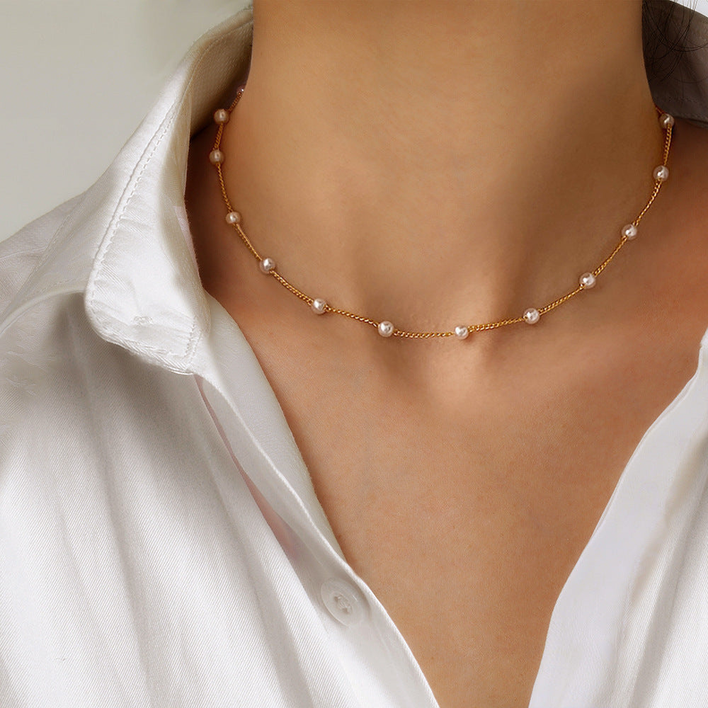 Yvaine – Perlenkette mit Goldener Veredelung