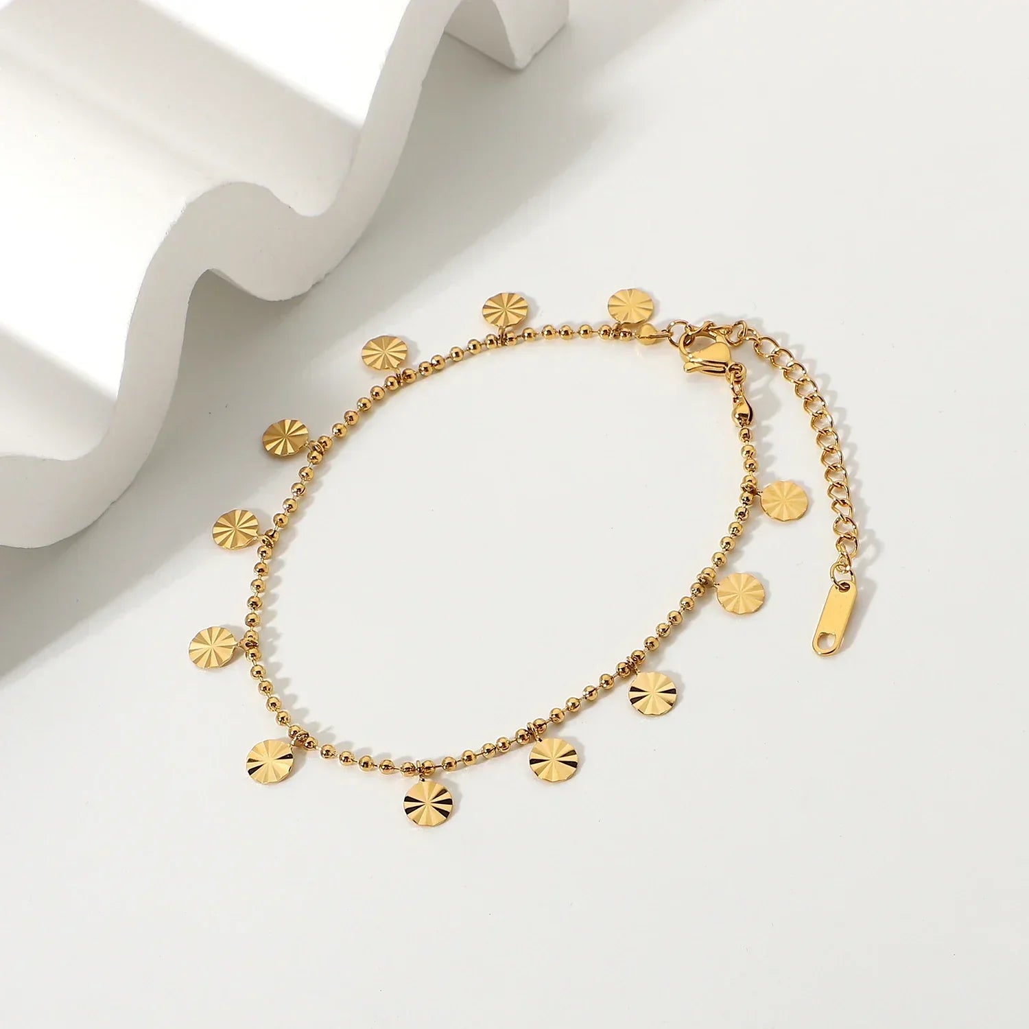 Nina – Fußkettchen Gold