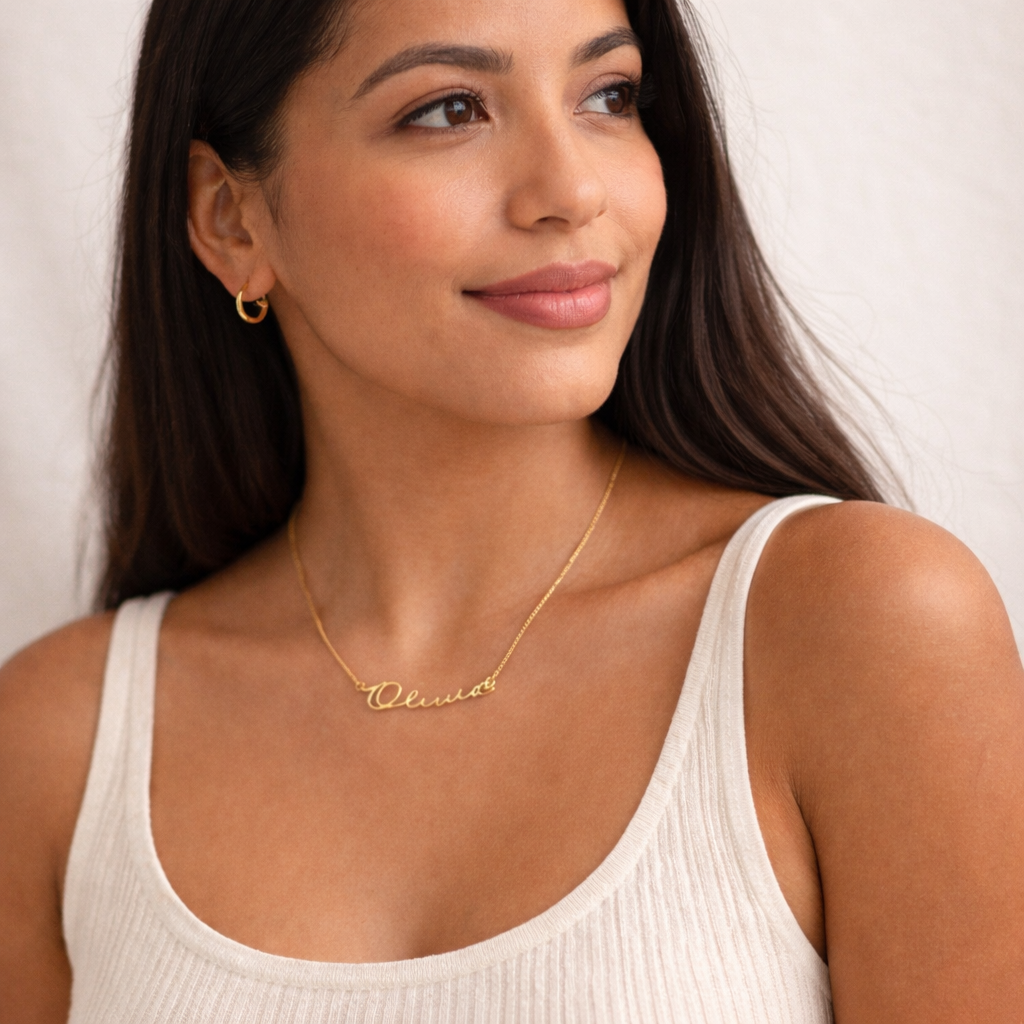 Olivia – Halskette mit personalisiertem Namen