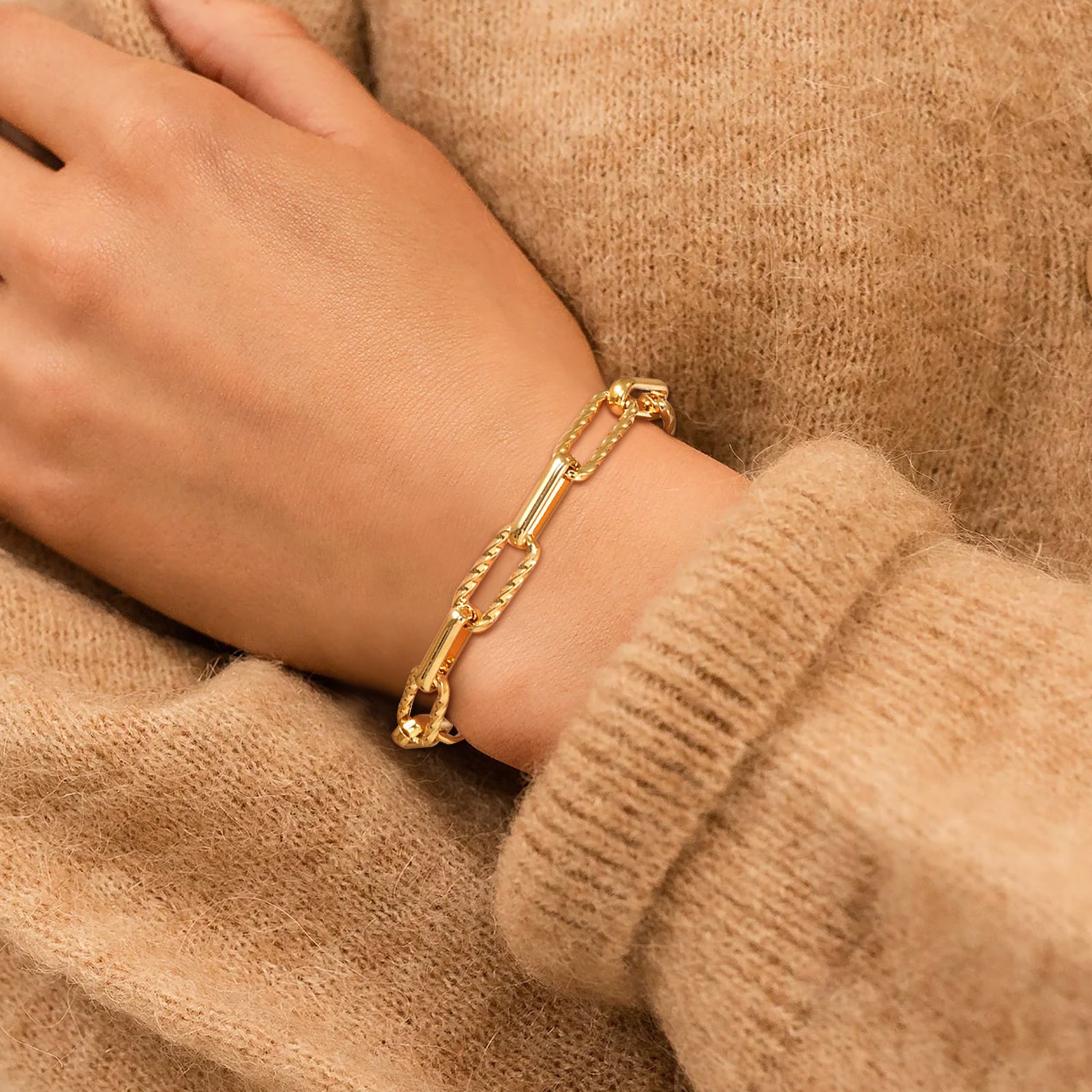 Lora – Pulsera aus Edelstahl Gold