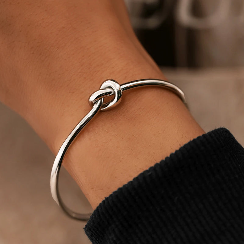 Inaya – Verstellbares Vintage-Knoten-Armband