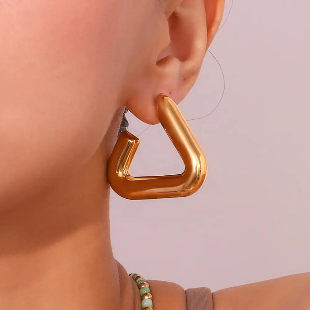 Thelma – Elegante Hohle Dreiecks-Ohrringe