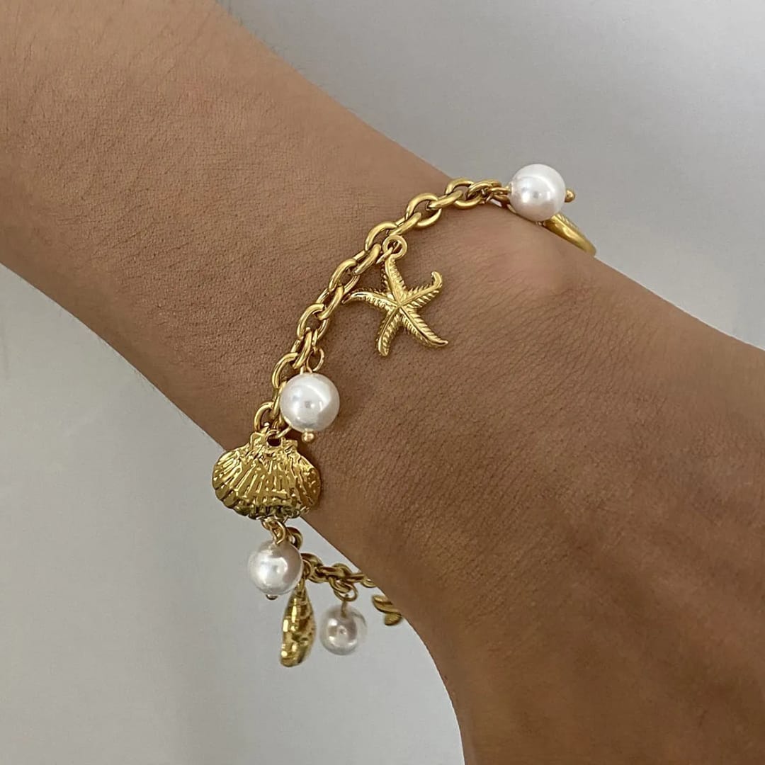 Maloi – Armband mit Muschel und goldener Perle
