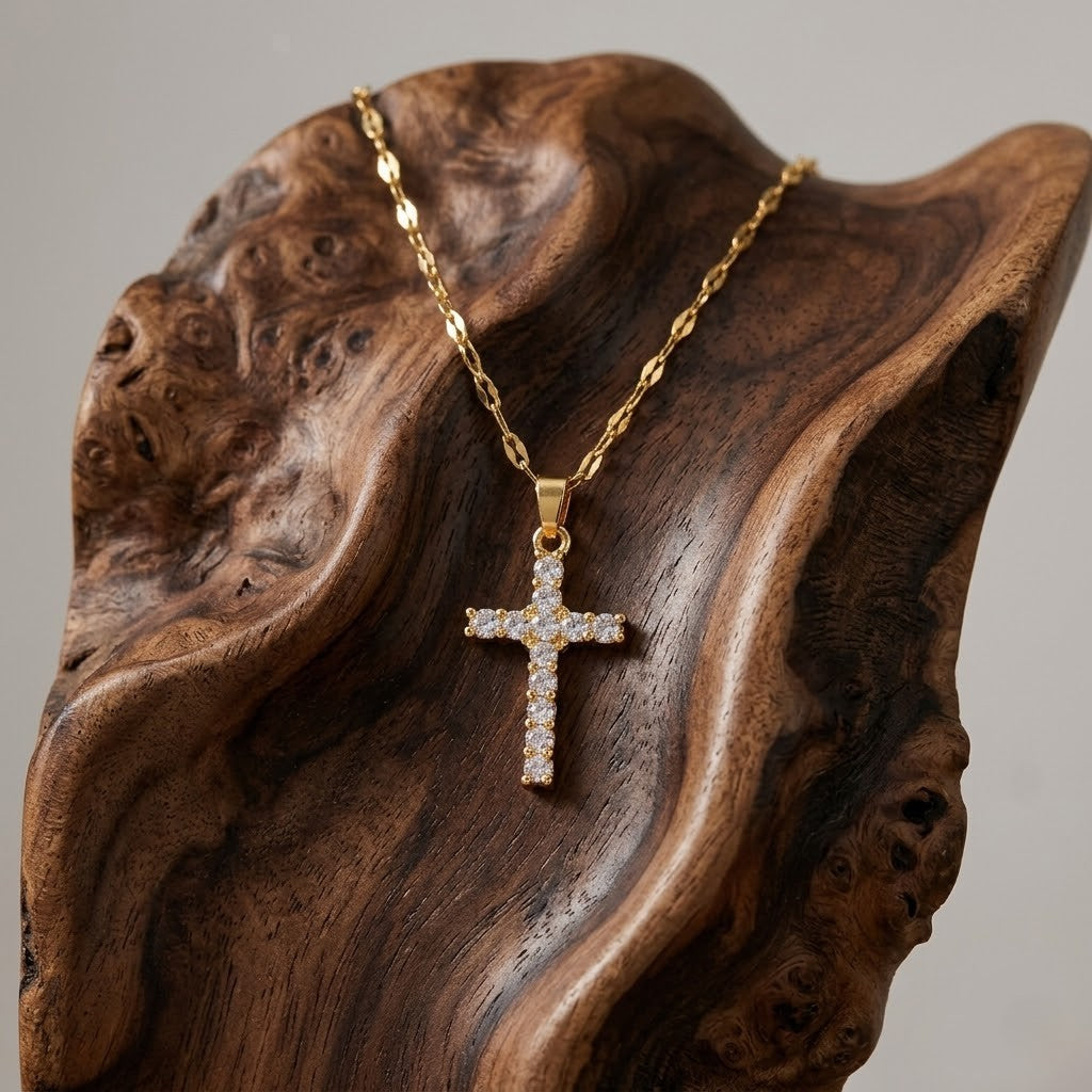 Noah – Vergoldete Halskette mit Zirkonia-Kreuz
