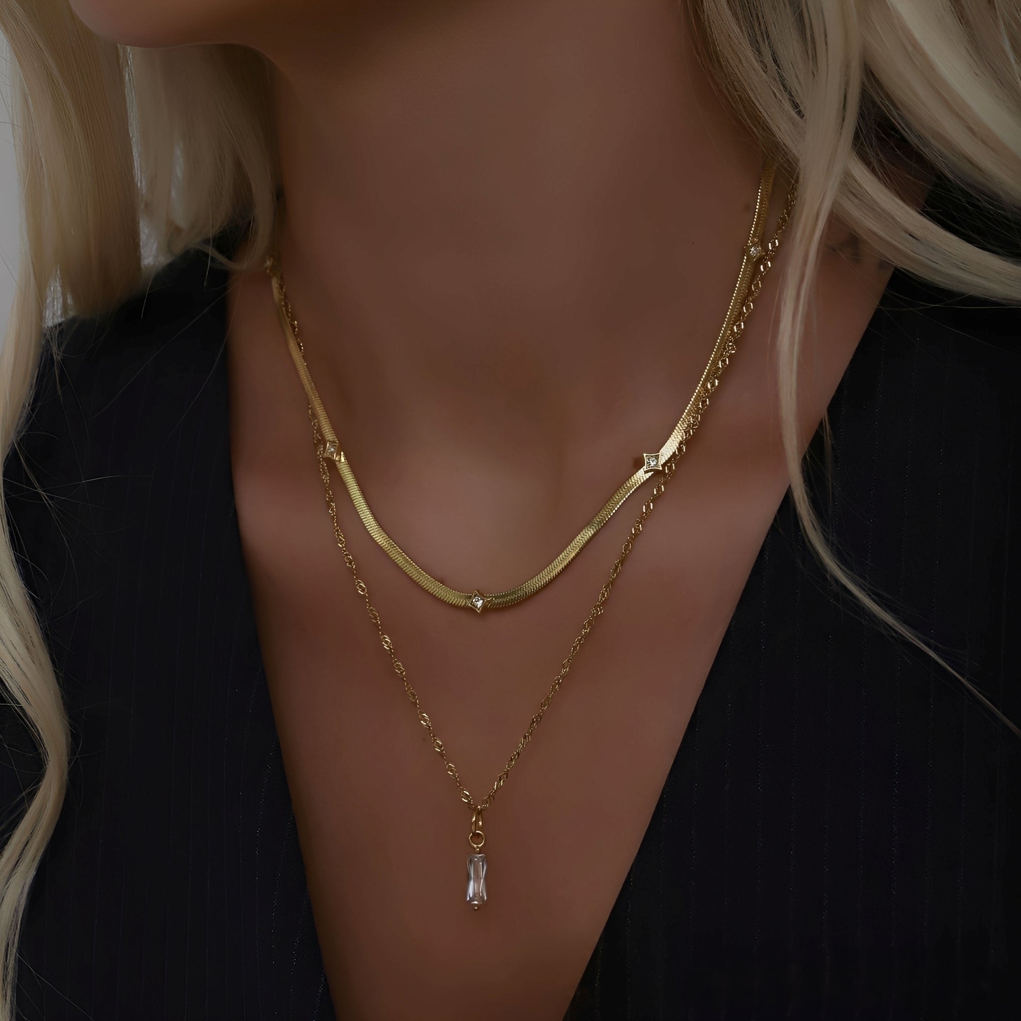 Rhian – Schlüsselbein Kette aus Titanstahl
