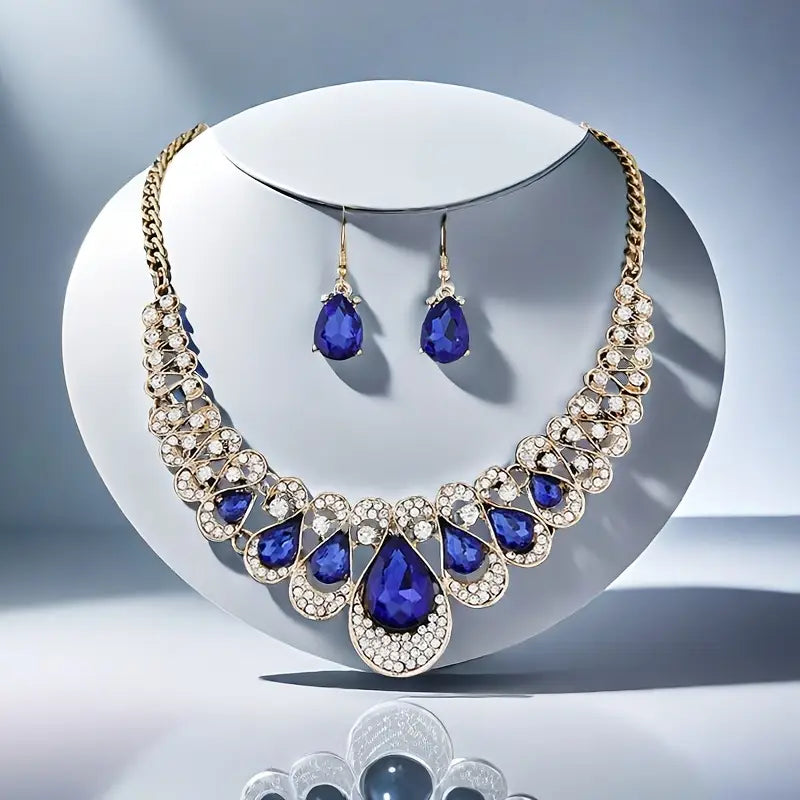 Maevina – Goldenes Set Zafiros