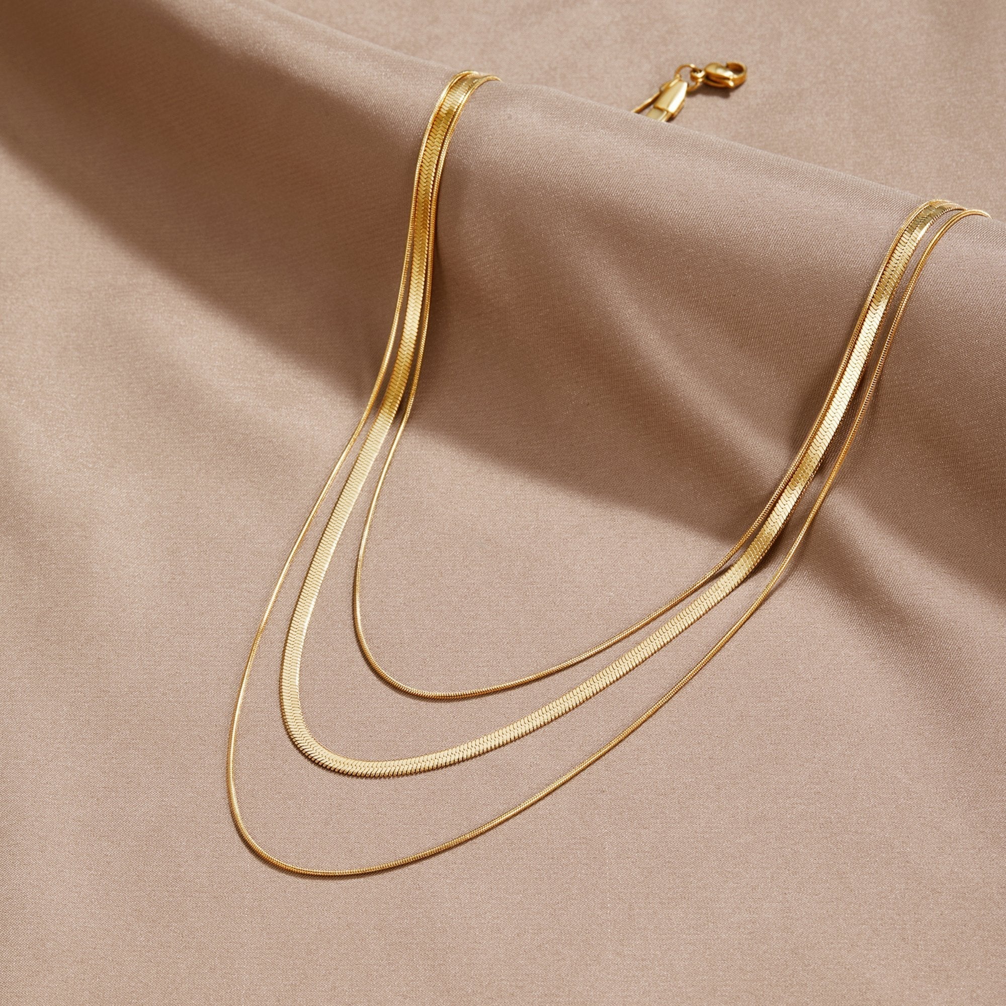 Alix – Goldene Mehrreihige Kette