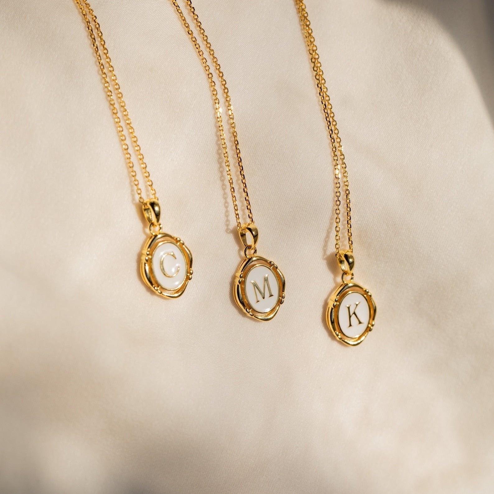 Camille – Kette Anhänger mit Personalisiertem Initial
