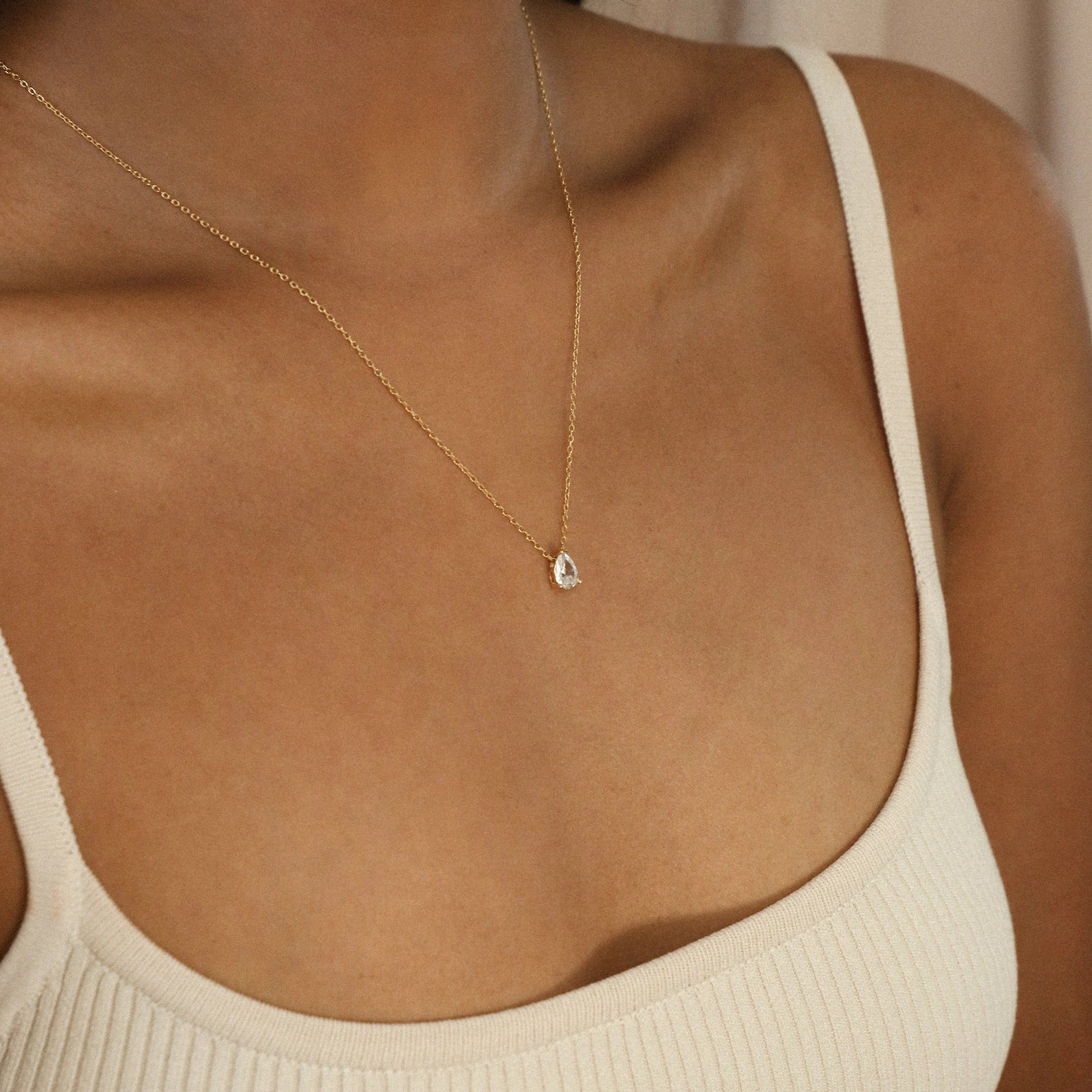 Birne Diamant - Teardrop-förmige Diamant-Halskette