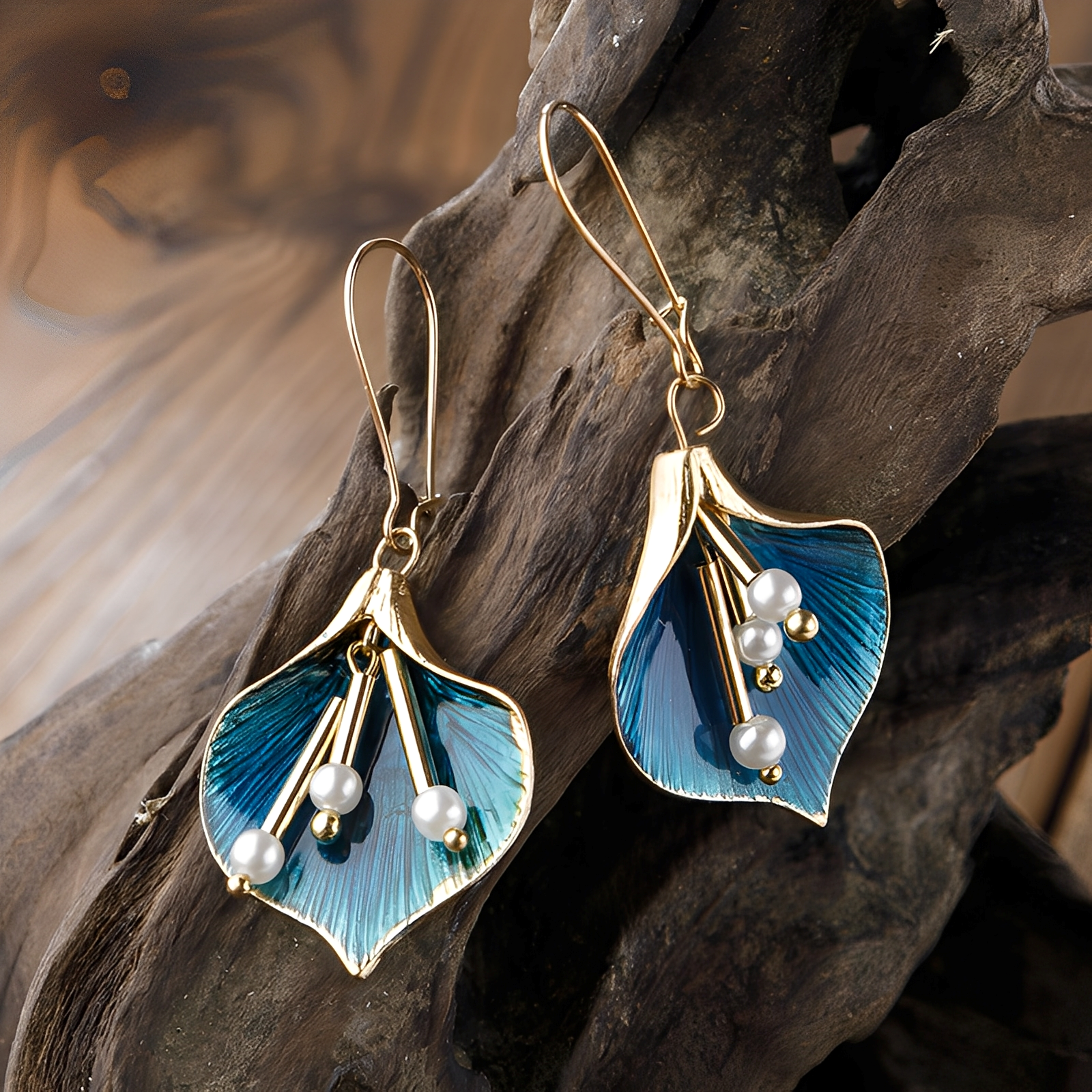 Lysiane – Vintage Lotus Blau Ohrringe aus Silber