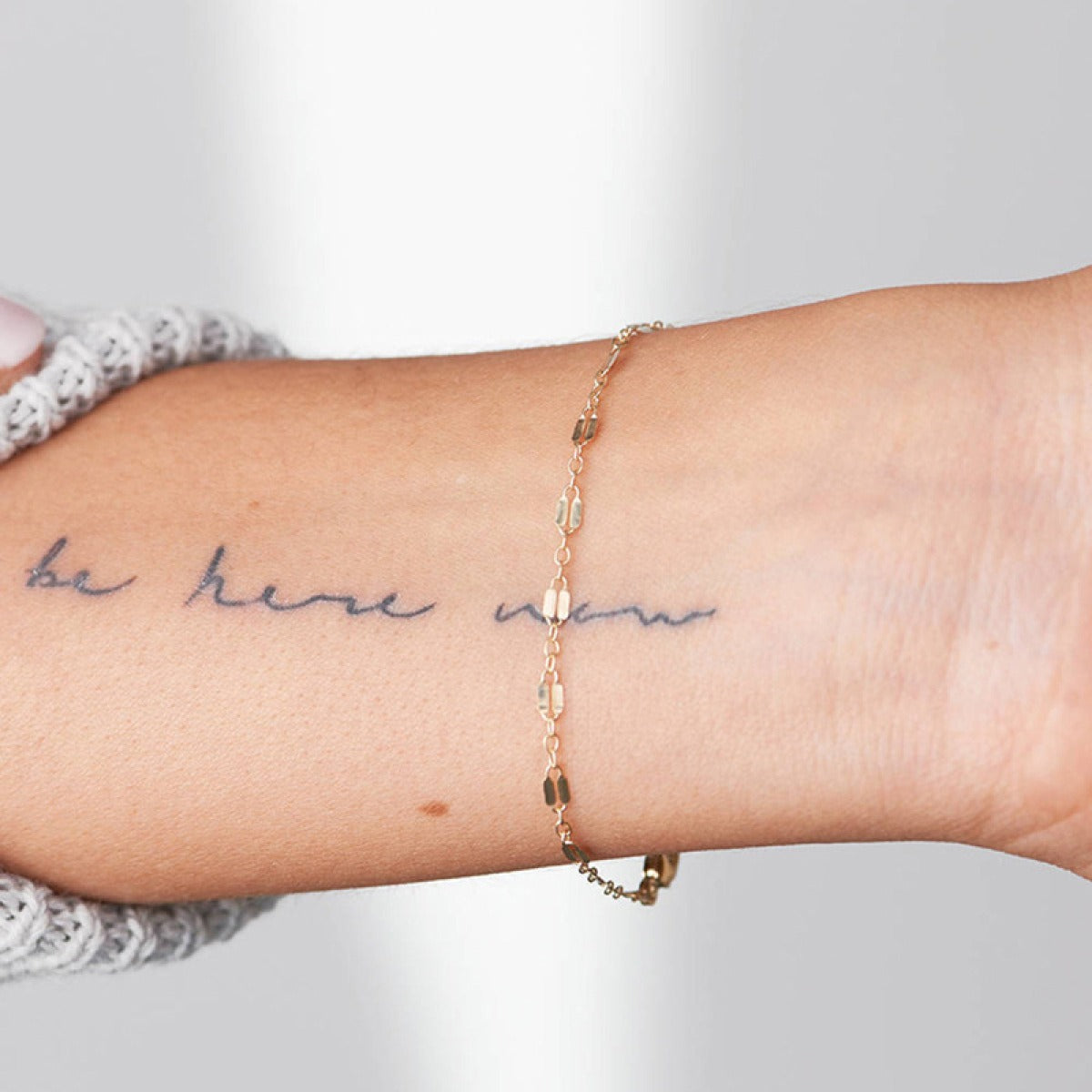 Zyra – Armband aus Gold