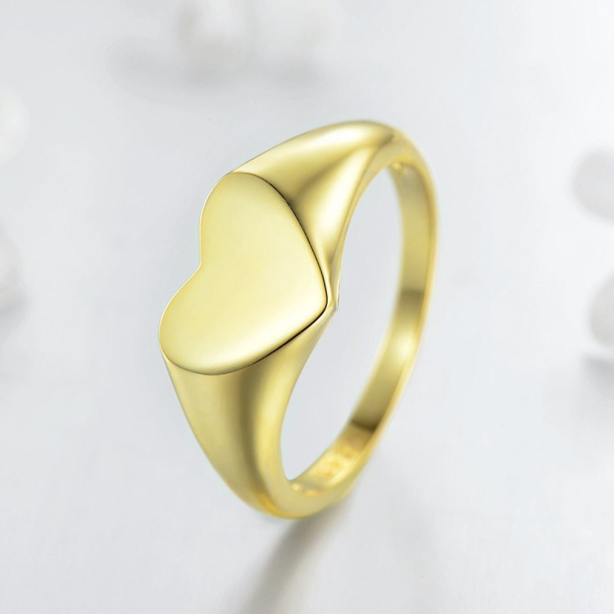 Lucia – Goldring mit Spiegel und leuchtendem Liebesdesign