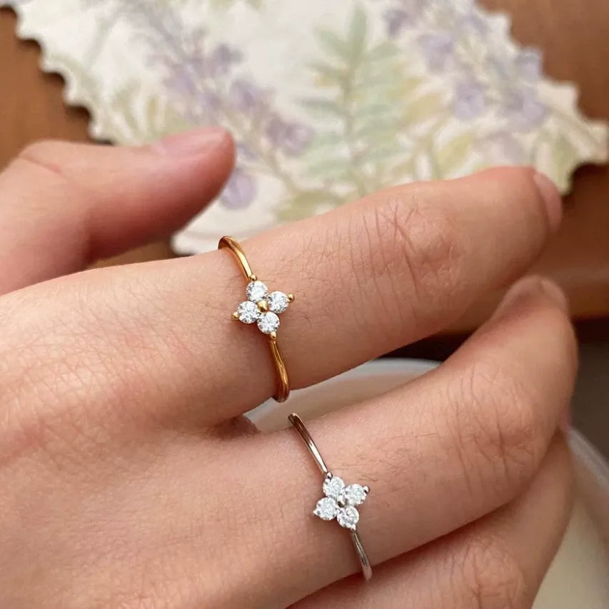 Mia – Ring Kleeblatt Kristall