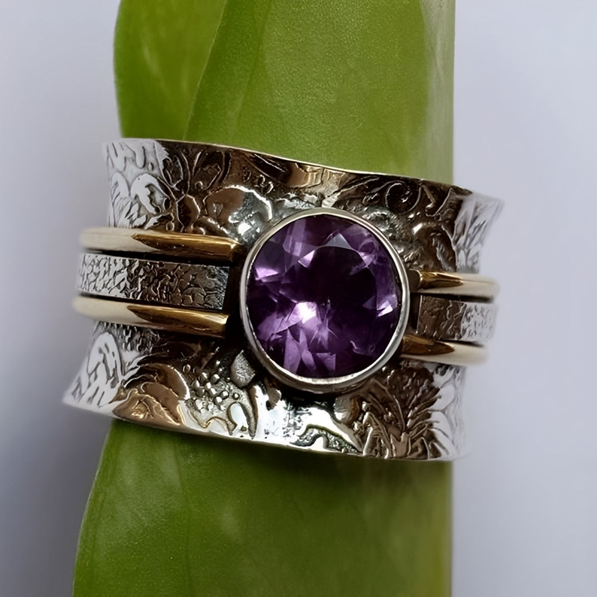Elanya – Boho-Meditationsring aus Kristall
