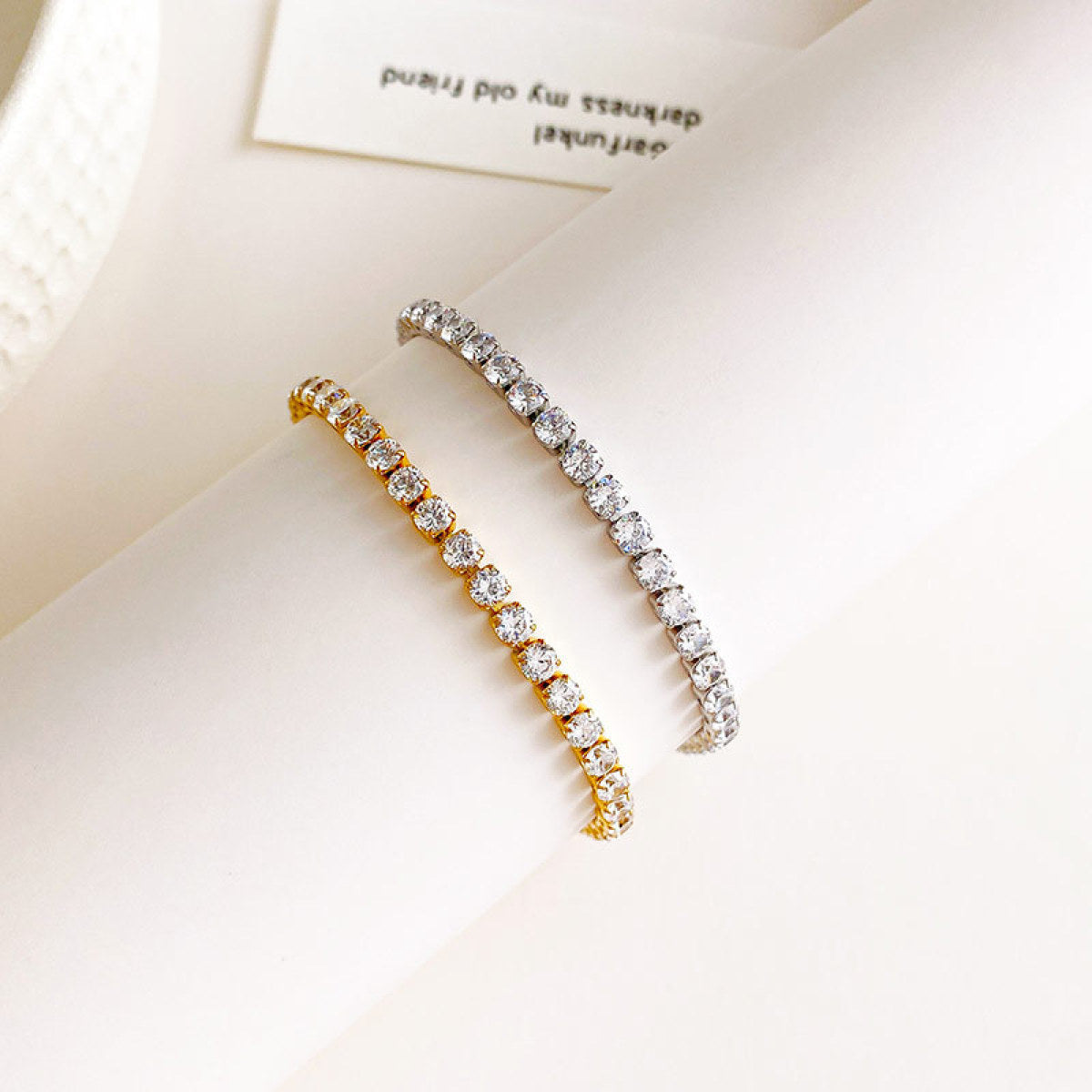 Ariana – Vollständig mit Diamanten besetztes Armband