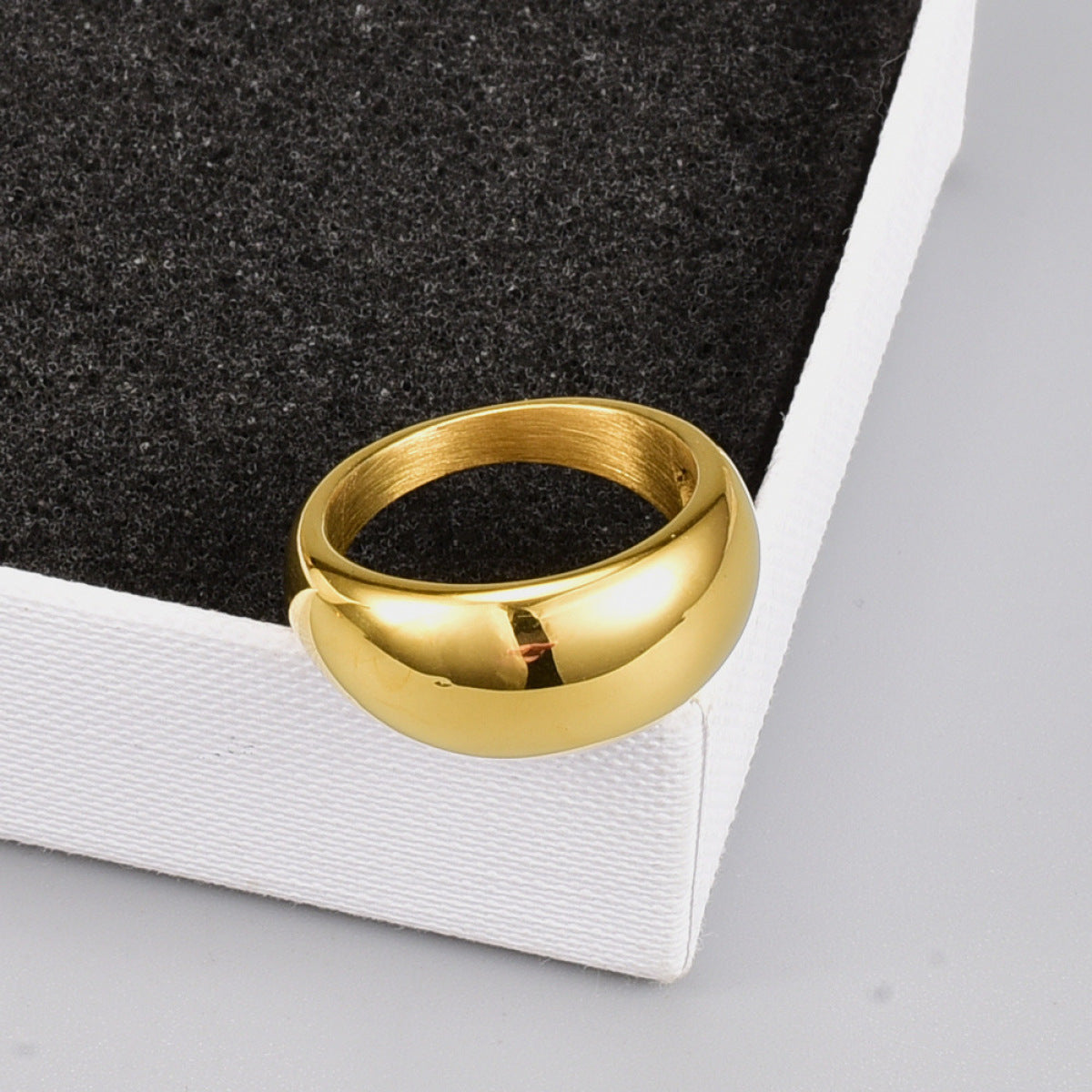 Aurelie – Abgerundeter Zeigefingerring