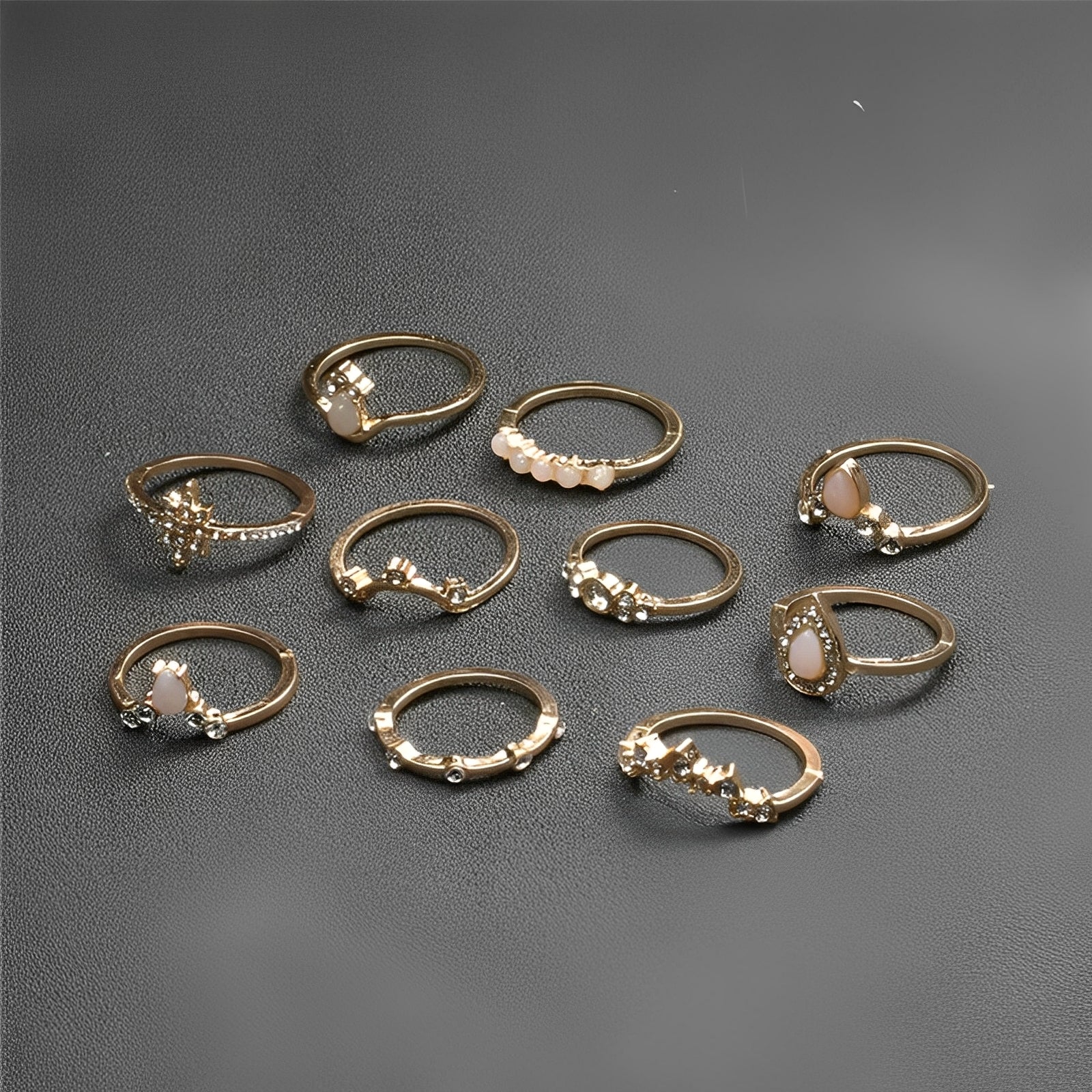 Noémie – Premium-Set von 8 bis 12 Einzigartigen Ringen
