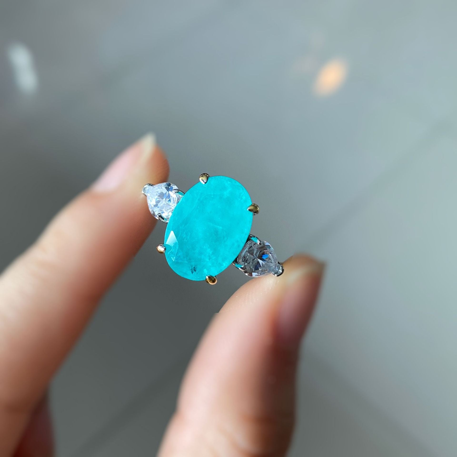 Anika – Statement-Ring mit Azur-Stein