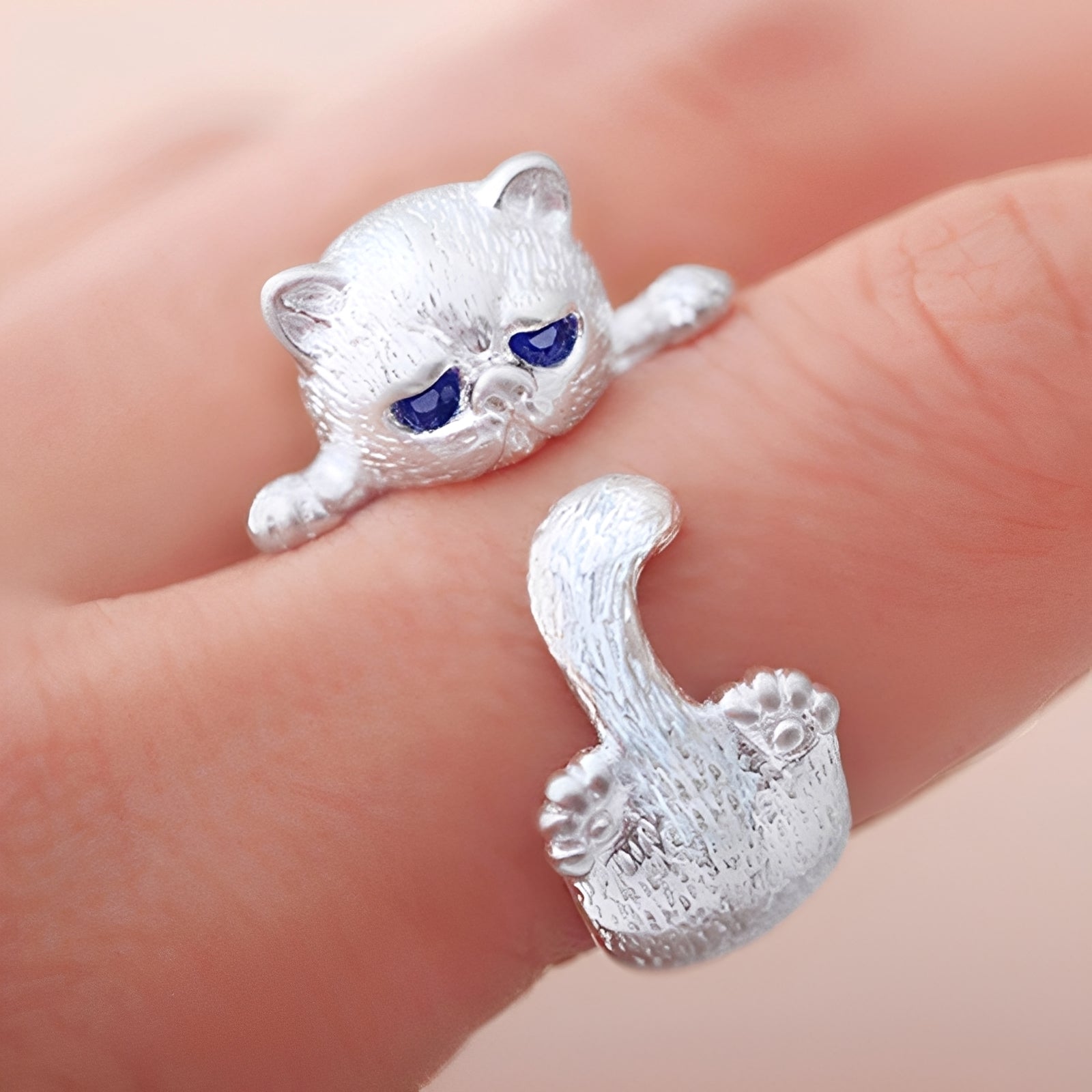 Louna – Verstellbarer Ring Kleine Katze Silber 925
