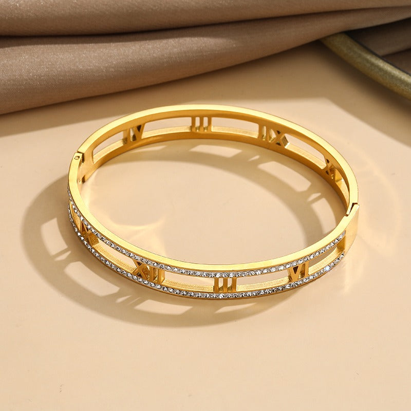 Lucienne – Elegantes Armband mit römischen Ziffern