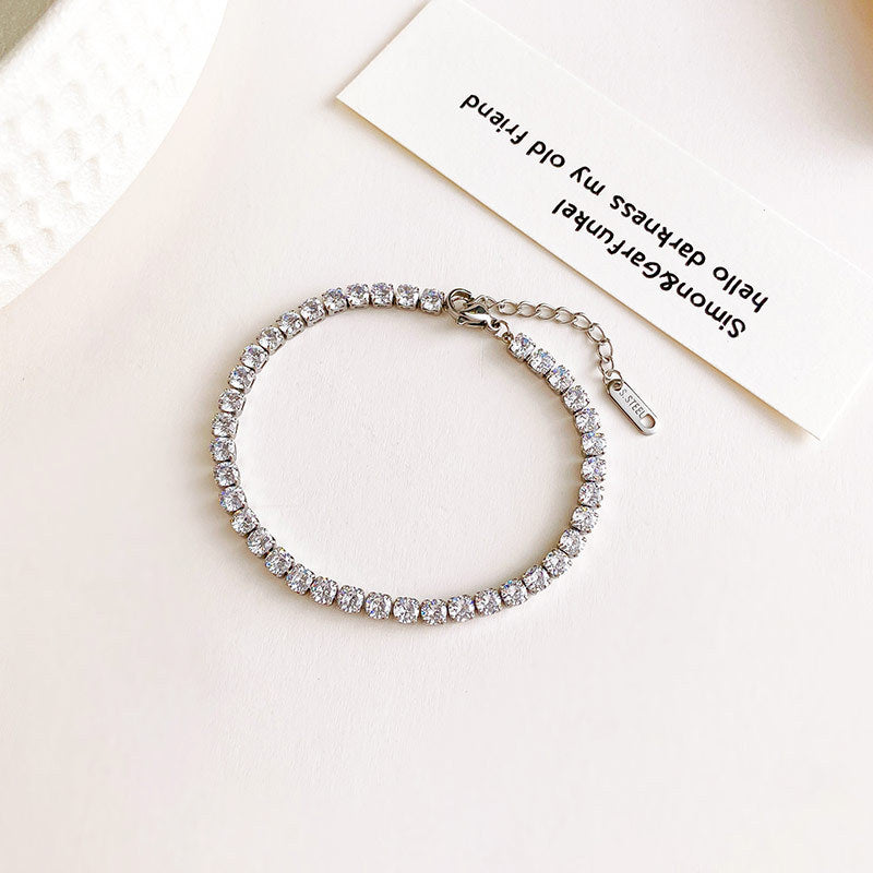 Camille – Voller Diamantarmband für elegante Paare
