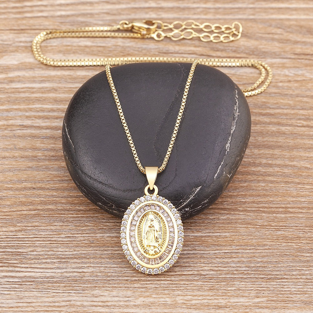 Carmelle – Vintage-Halskette mit Medaille der Jungfrau Maria