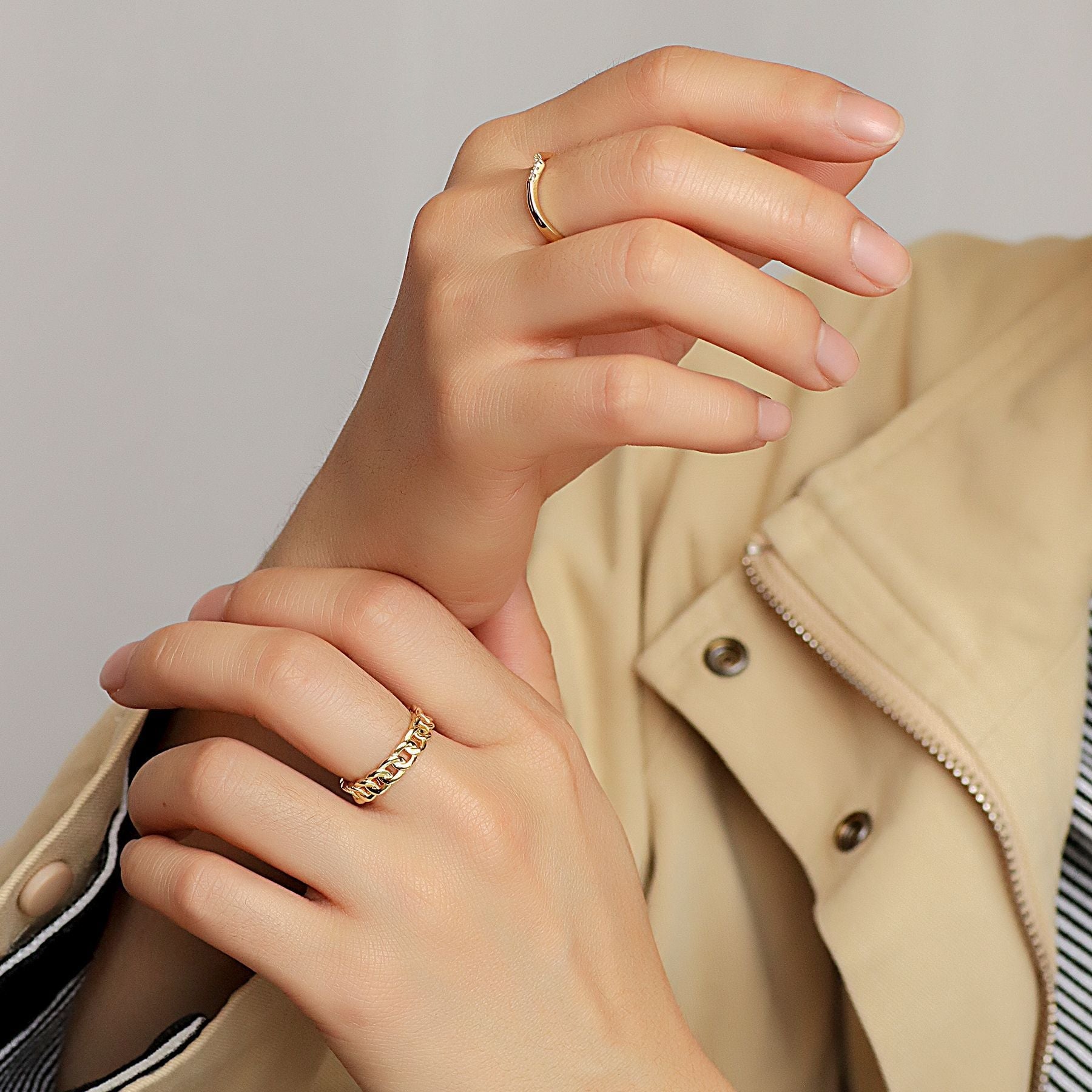 Yna – Bague Torsadierte in Goldmetall