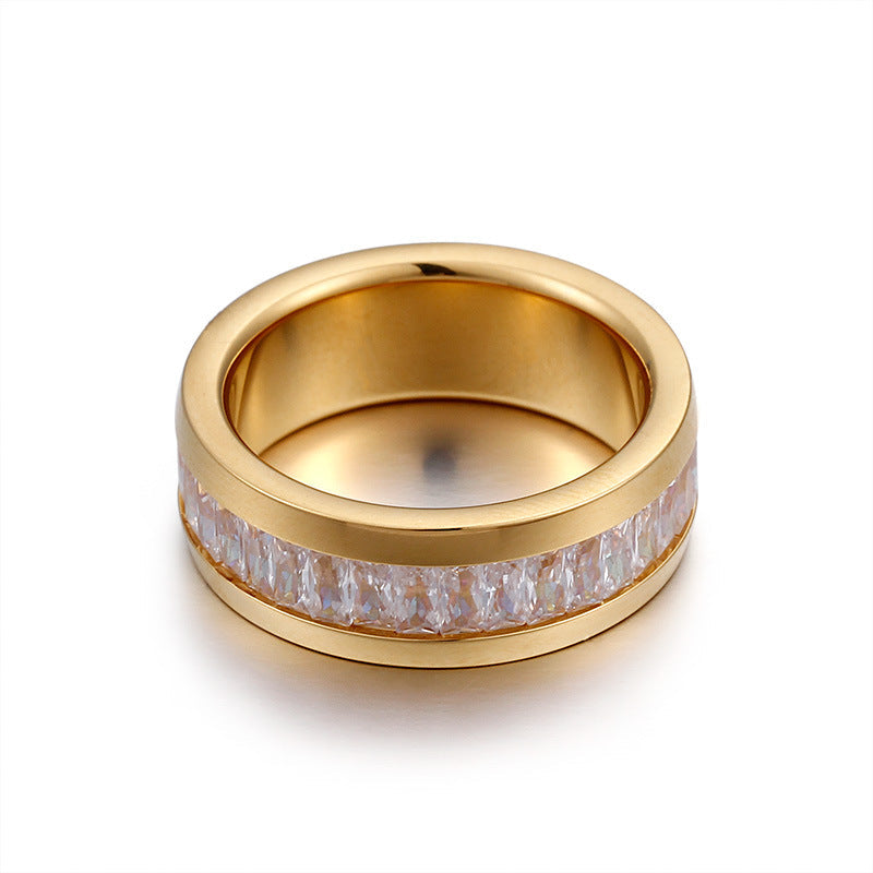 Klarissa – Diamantierter Ring aus Edelstahl