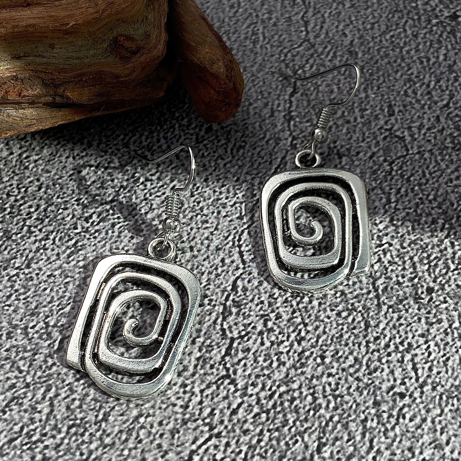 Eva – Spiral-Ohrringe Retro in Silber